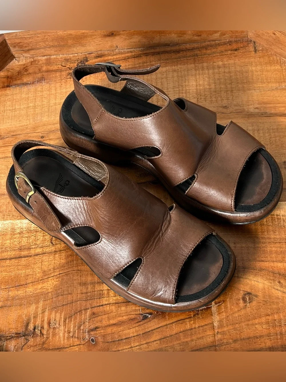 Dansko Platform Chunky Sandals Sz 37 US 7  Brown  Leather Ankle Strap